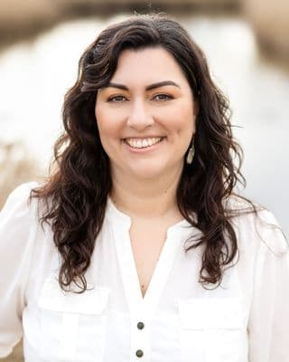 Leah Dhahan